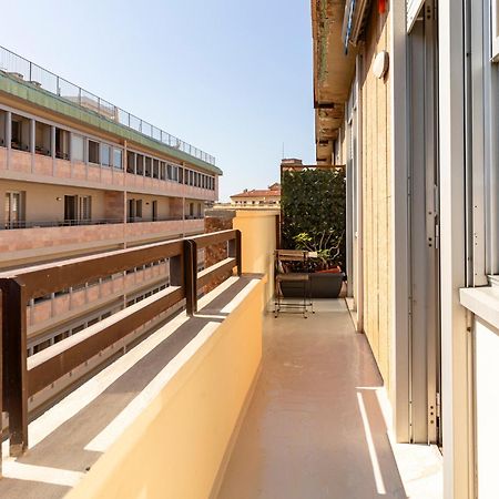 Livorno Central And Modern 2 Apts & 1 Room! Buitenkant foto