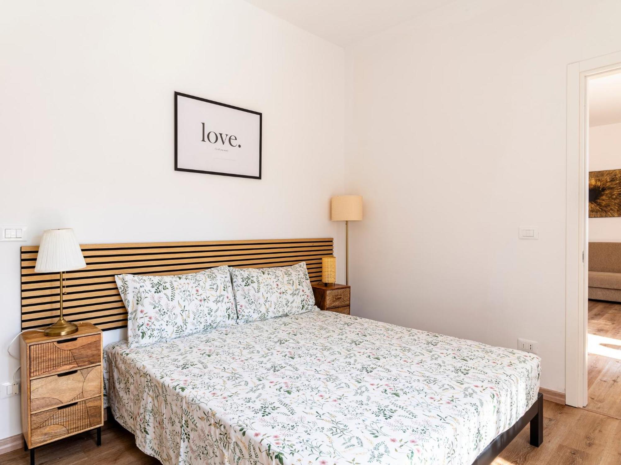 Livorno Central And Modern 2 Apts & 1 Room! Buitenkant foto