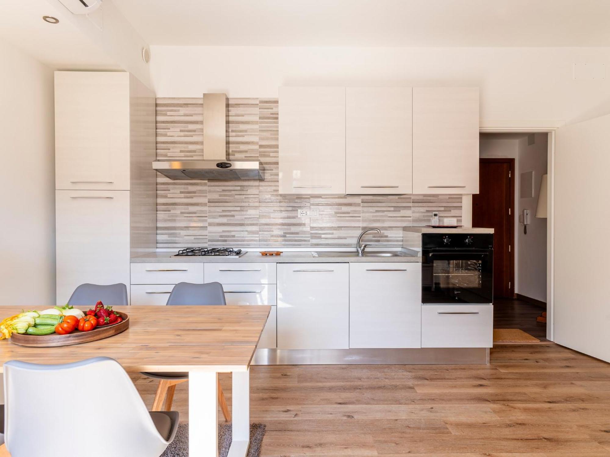 Livorno Central And Modern 2 Apts & 1 Room! Buitenkant foto